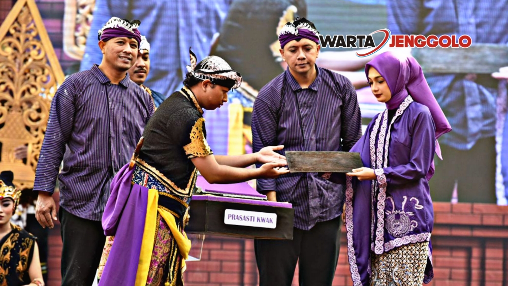 Mbak Wali berpidato di Hari Jadi ke-1146 Kota Kediri