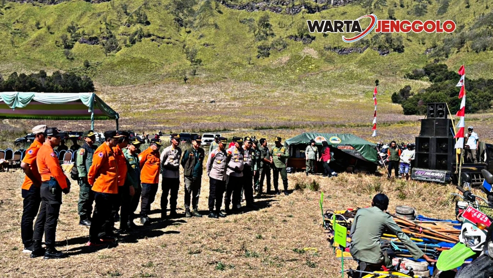Apel Siaga Karhutla di Lembah Watangan oleh Polres Probolinggo dan TNBTS