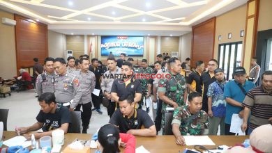 Donor darah bersama pengemudi ojol dan masyarakat