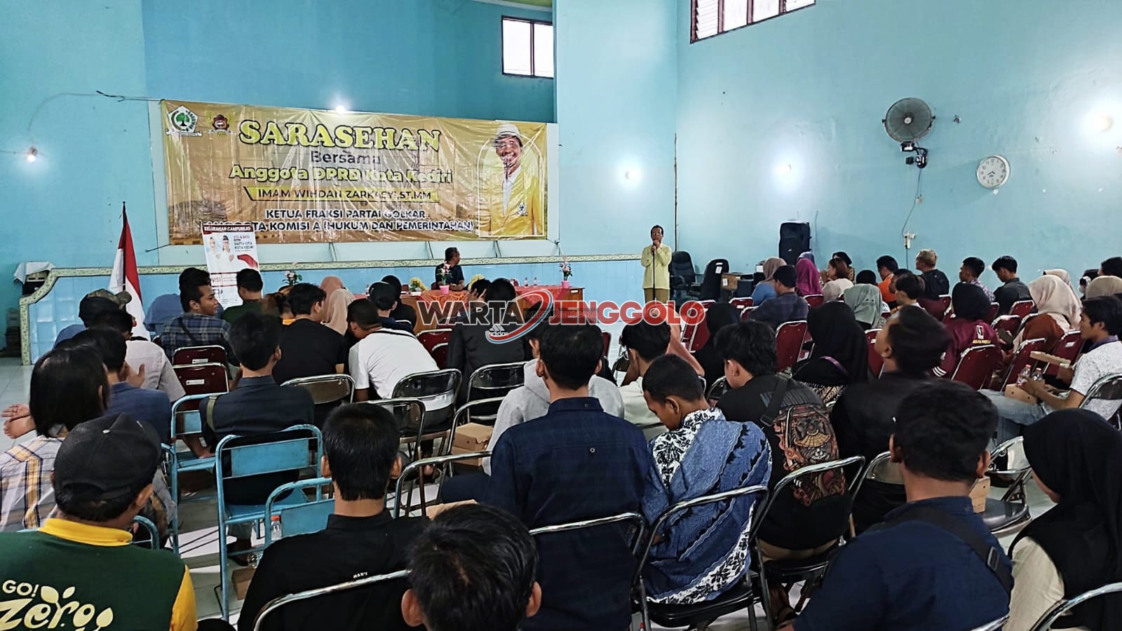 Pak Lek Imam sampaikan sambutan dalam sarasehan bersama warga Campurejo
