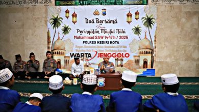 Polres Kediri Kota saat peringatan Maulid Nabi