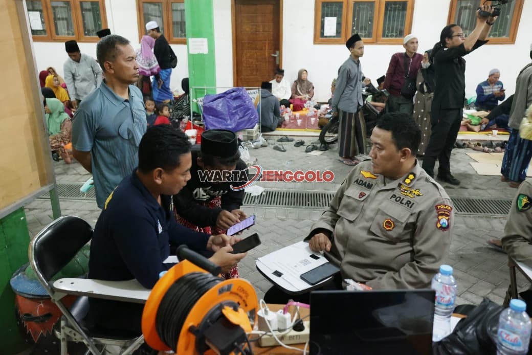 Biddokkes Polda Jatim buka Posko DVI di Ponpes Al Khoziny Sidoarjo