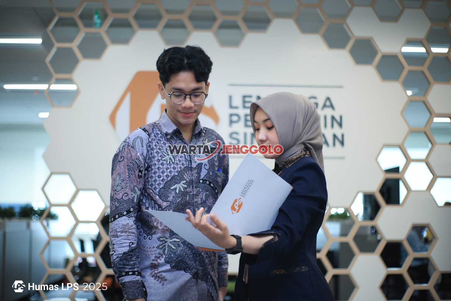 Konsumen tetap optimis hadapi prospek ekonomi meski indeks menurun”