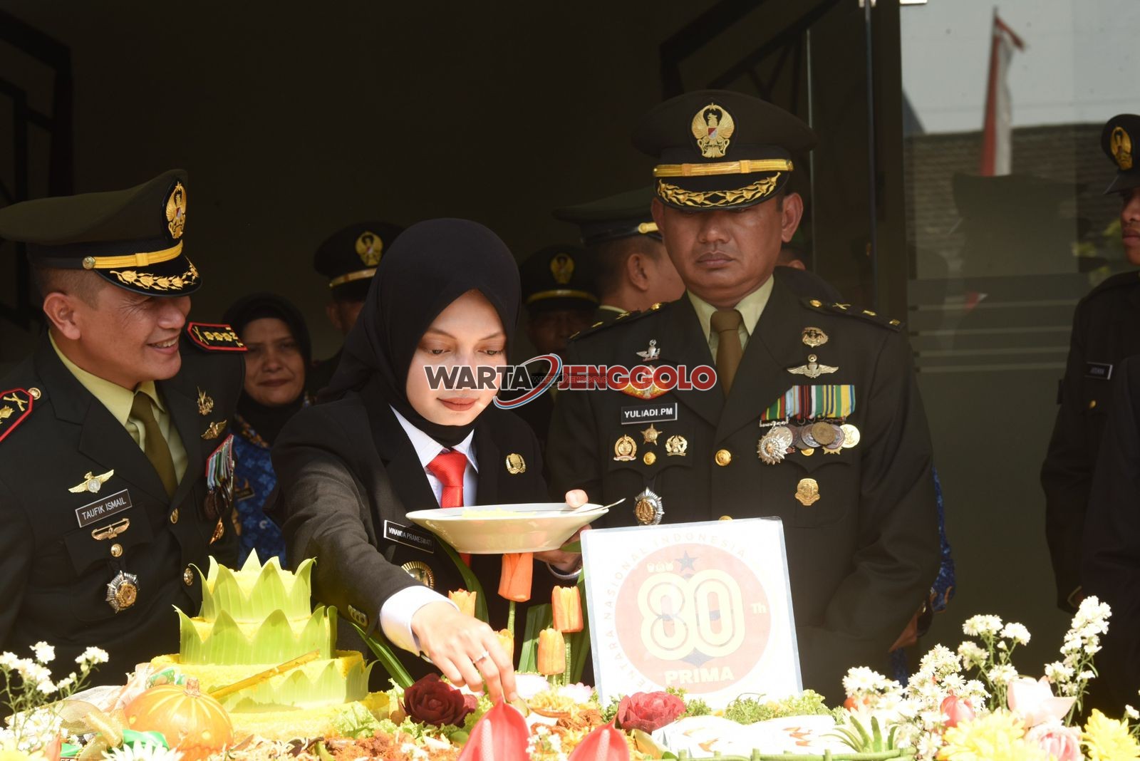 Mbak Wali hadiri upacara HUT ke-80 TNI di Kediri