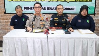 Konferensi pers DVI Polda Jatim terkait hasil identifikasi korban ambruknya Ponpes Al Khoziny