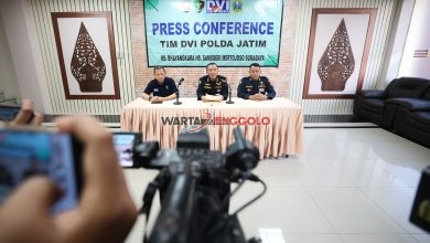 Konferensi pers Tim DVI Polda Jatim atas hasil identifikasi jenazah korban kebakaran Ponpes Al-Khoziny Sidoarjo