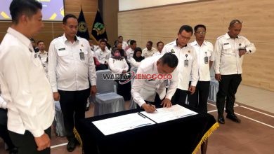 Proses tanda tangan Kapolres Kediri wujud nyatra komitmen total perangi narkoba dan pelanggaran internal