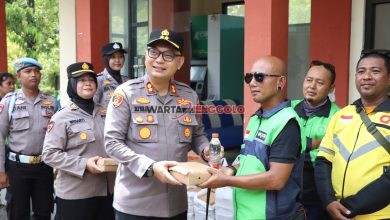 Peluncuran Ojol Mart dan Ojol Auto, simbol kemitraan antara Polres Sumenep dan komunitas pengemudi online.