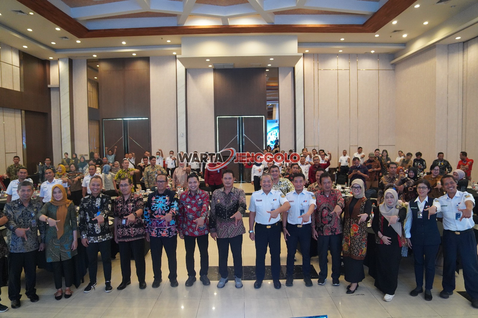 Manajemen KAI Daop 7 Madiun bersama pemerintah daerah meluncurkan program “Rail Tour Jawa Timur”.