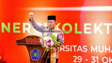 Kapolri menutup Tanwir IMM di Malang dan menyampaikan ajakan kepada mahasiswa mendukung Indonesia Emas 2045.
