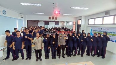 Kegiatan pembinaan Satbinmas Polres Kediri Kota untuk menumbuhkan semangat kepemimpinan pada generasi muda.